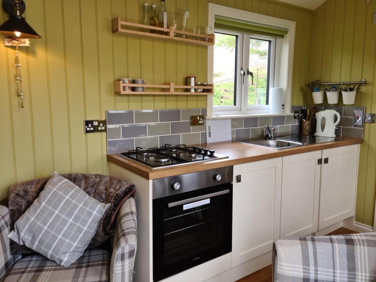 The Bay ,Luxury Shepherds Hut, Dundonnell ภายนอก รูปภาพ