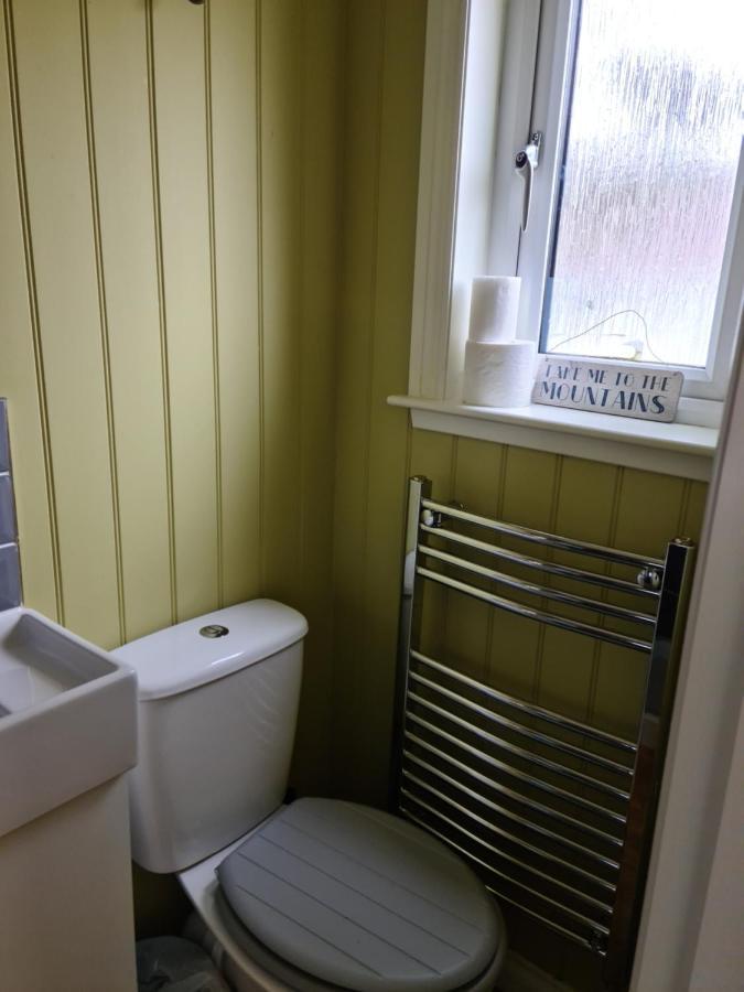 The Bay ,Luxury Shepherds Hut, Dundonnell ภายนอก รูปภาพ