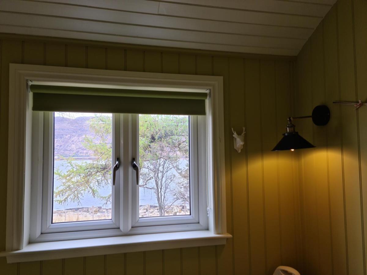 The Bay ,Luxury Shepherds Hut, Dundonnell ภายนอก รูปภาพ